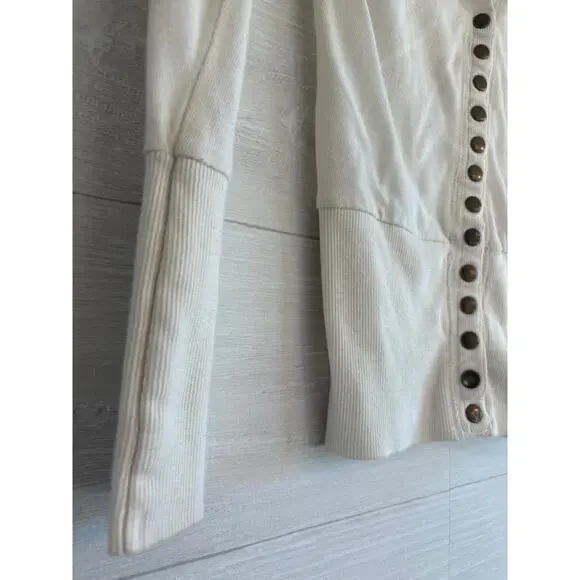 Cream cardigan - Picture 5 of 6